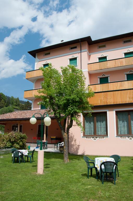 Albergo Italia Molveno Dış mekan fotoğraf