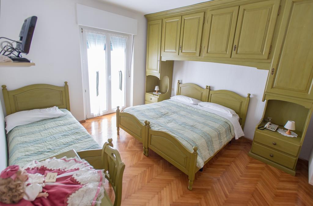 Albergo Italia Molveno Oda fotoğraf